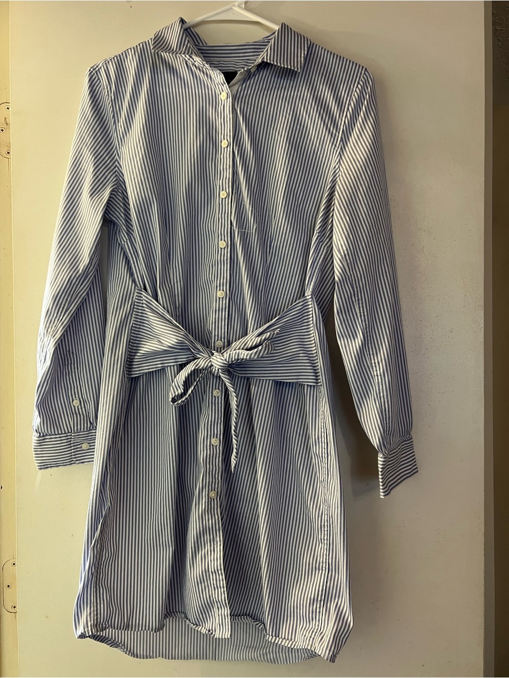 UNTUCKit Blue and White Striped Long-Sleeve Shirt Dress w/ Tie Waist